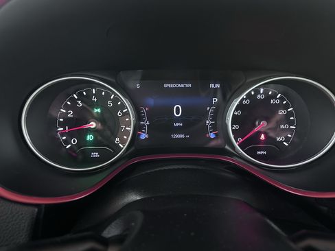Used 2020 Jeep Compass Trailhawk AWD/4WD image 44