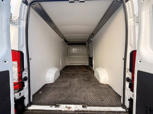 Used 2023 RAM ProMaster 3500 w/ Convenience Group FWD image 14