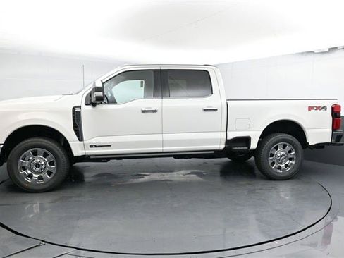 New 2026 Ford F250 Lariat w/ Lariat Ultimate Package image 9
