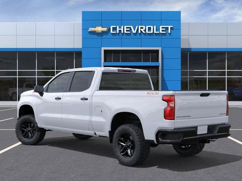 New 2026 Chevrolet Silverado 1500 Custom Trail Boss AWD/4WD image 3
