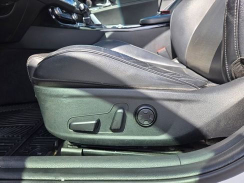 Used 2019 Kia Stinger Premium image 27