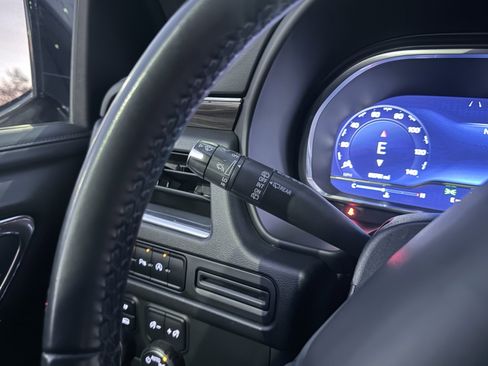 Used 2023 Chevrolet Tahoe LT image 56