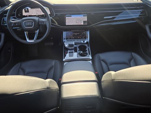 Used 2025 Audi Q7 3.0T Premium Plus image 14