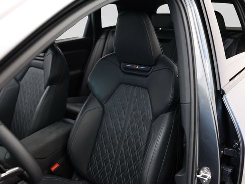 Used 2025 Audi SQ6 e-tron Prestige w/ Black Optic Package AWD/4WD image 5