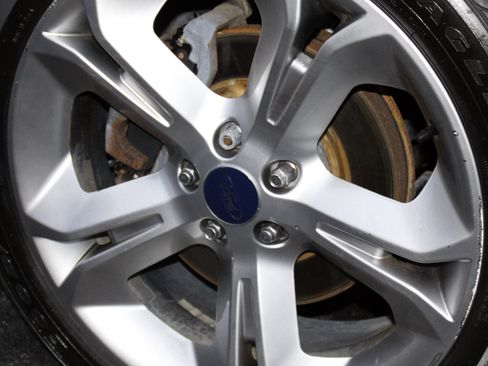 Used 2012 Ford Taurus SHO AWD/4WD image 29