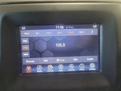 Used 2020 Jeep Compass Latitude w/ Popular Equipment Group AWD/4WD image 25
