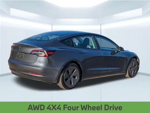 Used 2021 Tesla Model 3 Standard Range Plus image 6