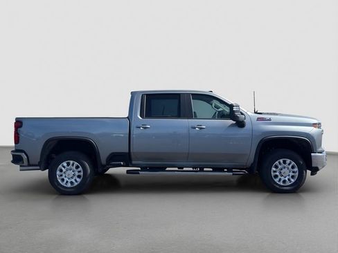 New 2026 Chevrolet Silverado 2500 LT w/ Safety Package AWD/4WD image 7