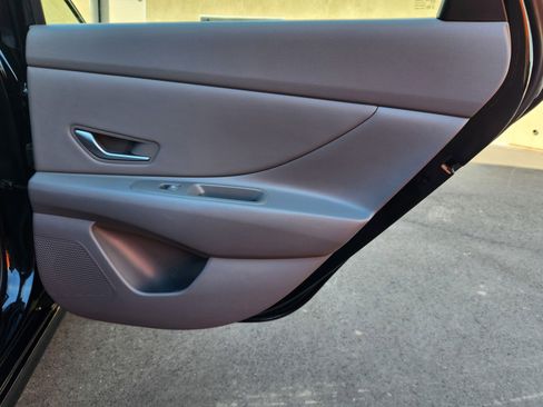 Certified 2023 Hyundai Elantra SEL w/ Convenience Package image 24