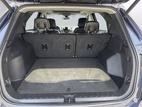 Used 2018 Chevrolet Equinox Premier FWD image 35