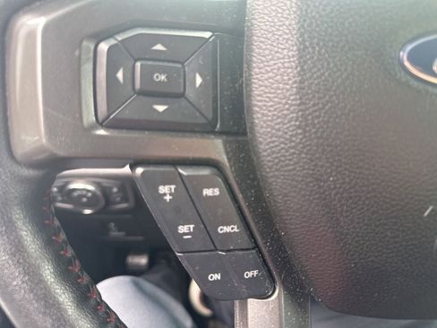 Used 2017 Ford F150 XLT w/ Equipment Group 302A Luxury AWD/4WD image 23