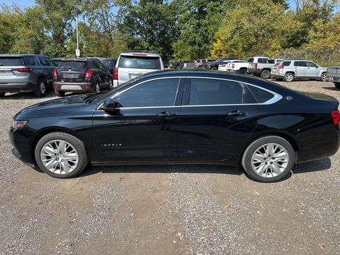 Used 2018 Chevrolet Impala LS image 2