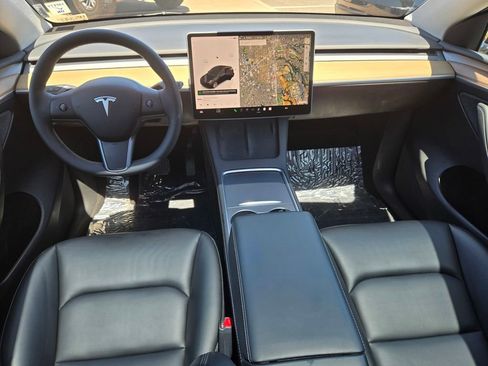 Used 2023 Tesla Model Y Long Range AWD/4WD image 14