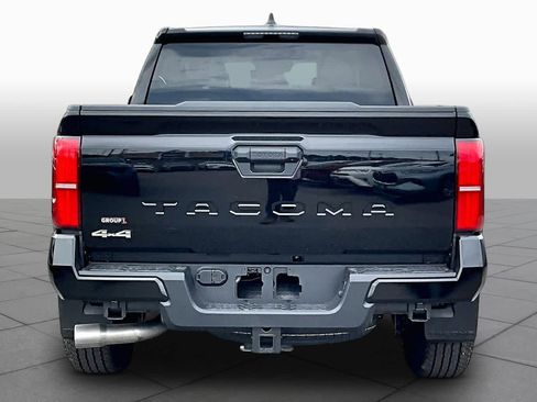 New 2026 Toyota Tacoma SR5 AWD/4WD image 4