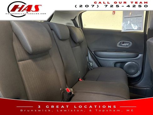 Used 2016 Honda HR-V EX image 11