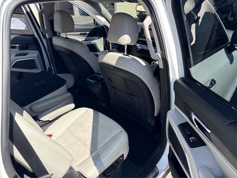 Used 2021 Kia Telluride SX w/ SX Prestige Package AWD/4WD image 18