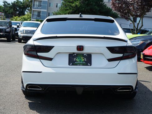 Used 2020 Honda Accord Sport image 4
