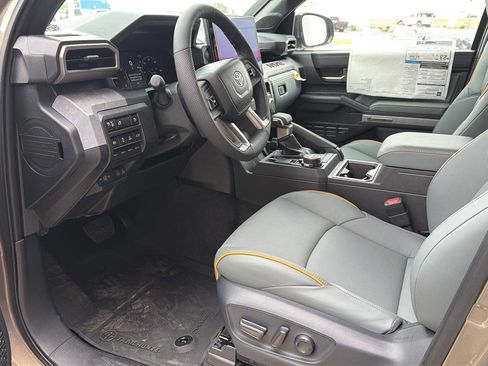 New 2026 Toyota Tacoma 4x4 Double Cab Hybrid image 12