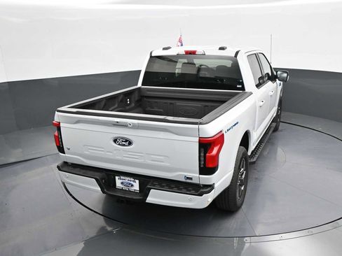 Used 2025 Ford F150 Lightning Flash image 35