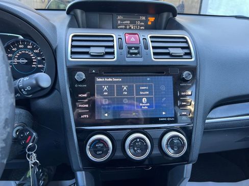 Used 2017 Subaru Forester 2.5i Limited AWD/4WD image 21