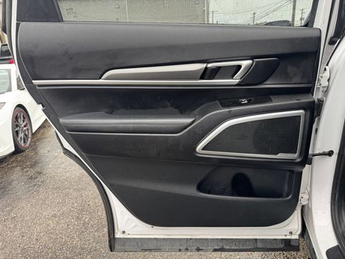 Used 2021 Kia Telluride S FWD image 24
