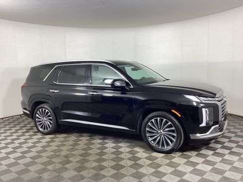 Used 2023 Hyundai Palisade Calligraphy AWD/4WD image 1