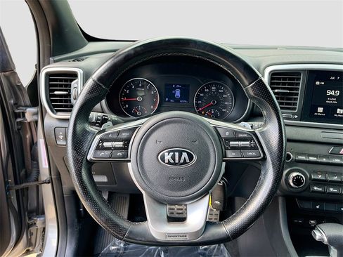 Used 2020 Kia Sportage S w/ S Sunroof Package image 11