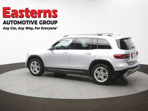 Used 2022 Mercedes-Benz GLB 250 4MATIC w/ Premium Package Lite image 62