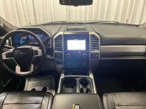 Used 2017 Ford F350 Lariat w/ Lariat Ultimate Package image 5