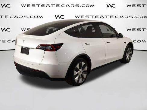 Used 2023 Tesla Model Y 2WD image 51