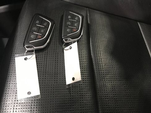 Used 2021 Cadillac Escalade Sport w/ Driver Assist Tech Package image 39