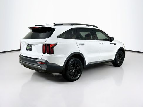 Used 2023 Kia Sorento S w/ Panoramic Sunroof Package AWD/4WD image 9
