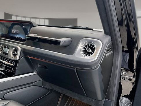 Used 2024 Mercedes-Benz G 63 AMG 4MATIC image 17