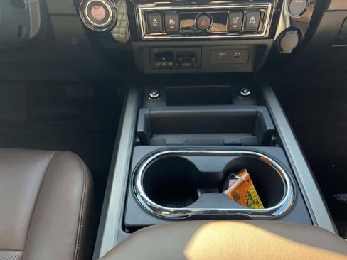 Used 2023 Nissan Titan Platinum Reserve w/ Moonroof Package image 15