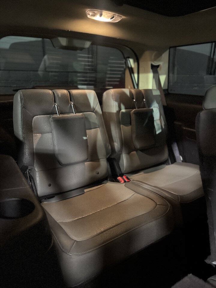 Used 2019 Ford Flex Limited w/ Limited Appearance Package AWD/4WD image 8