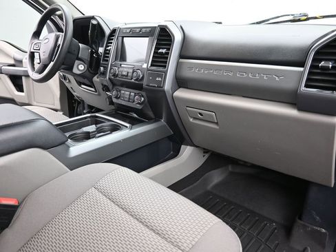 Used 2022 Ford F350 XLT w/ XLT Premium Package image 24