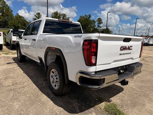 New 2026 GMC Sierra 2500 Pro AWD/4WD image 3