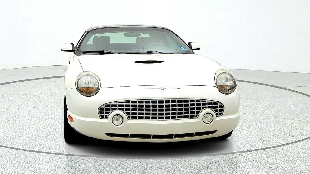Used 2002 Ford Thunderbird RWD image 2