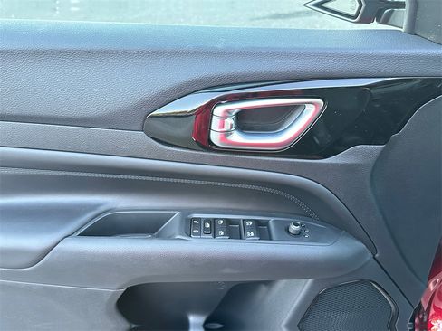 New 2026 Jeep Compass Latitude image 23