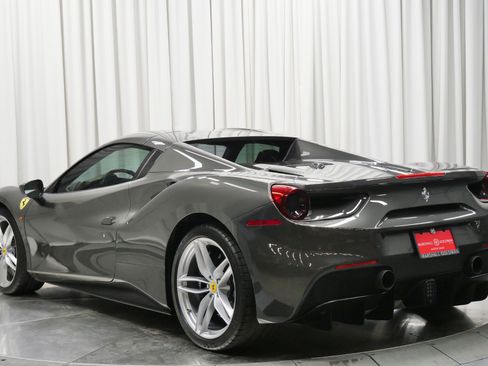 Used 2017 Ferrari 488 Spider RWD image 7