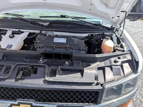 Used 2022 Chevrolet Express 3500 G3500 159 w/ Power Convenience Package image 29