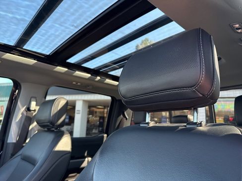 Used 2023 Ford F250 Lariat w/ Lariat Ultimate Package image 18