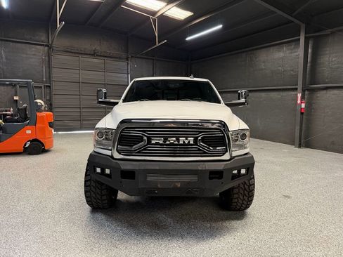 Used 2017 RAM 2500 Limited AWD/4WD image 2