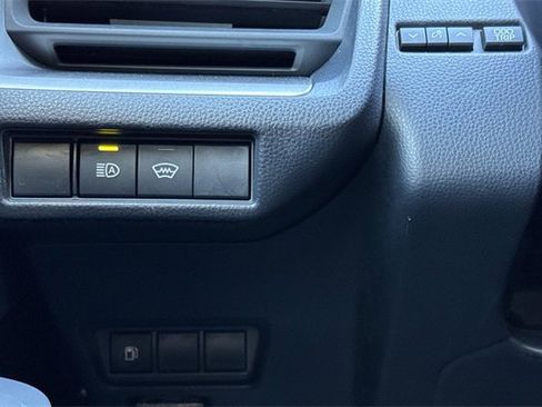 Used 2023 Toyota Prius LE image 31