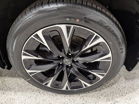 Certified 2025 MAZDA CX-90 Plug-In Hybrid w/ Premium Plus image 10