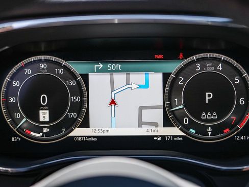 Used 2024 Jaguar XF R-Dynamic SE RWD image 22