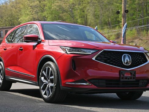 Used 2023 Acura MDX SH-AWD w/ Technology Package image 9