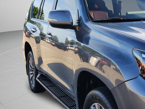Certified 2023 Lexus GX 460 Premium AWD/4WD image 36