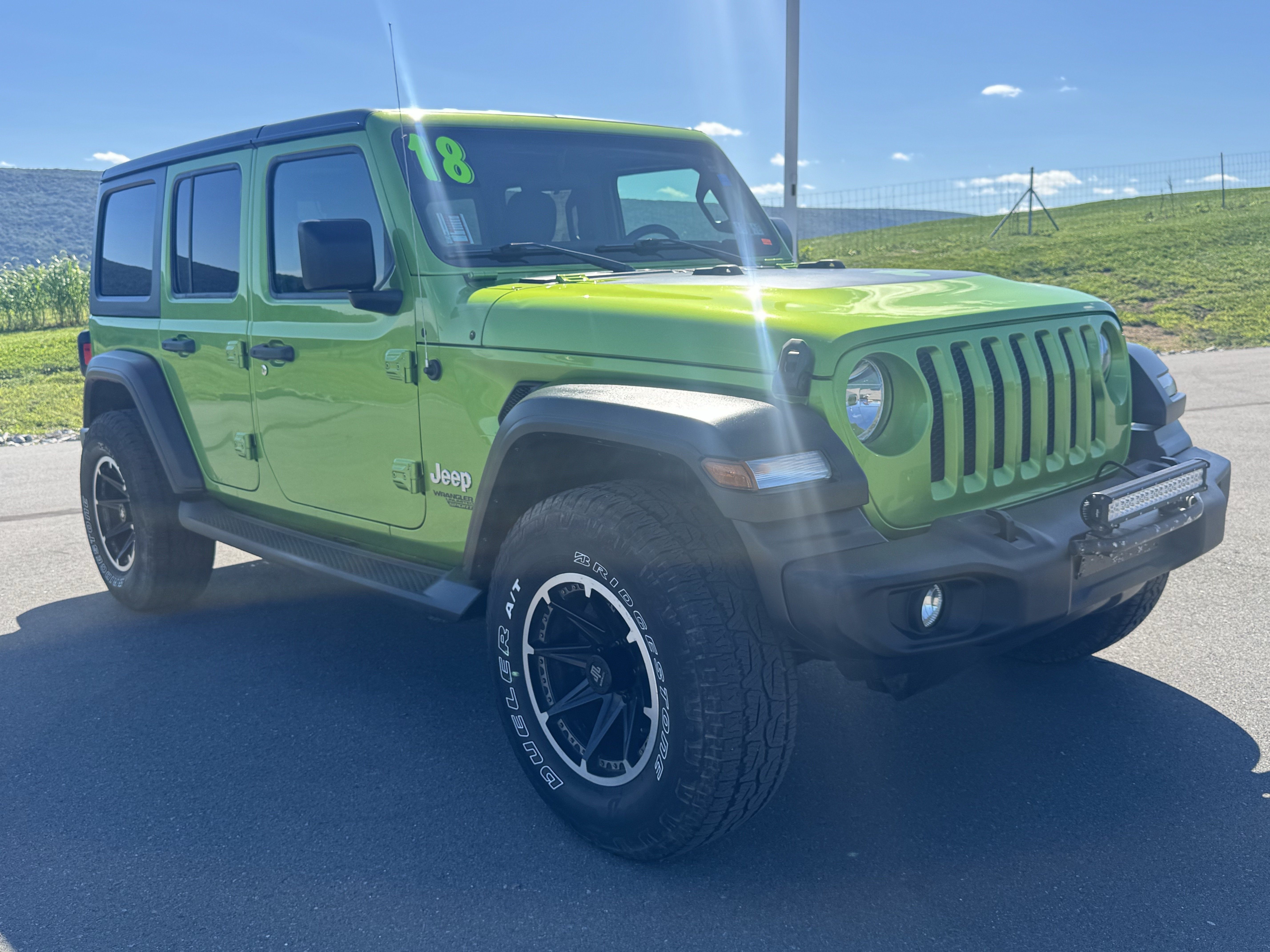 Used 2018 Jeep Wrangler Unlimited Sport S AWD/4WD image 1