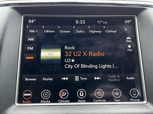 Used 2018 Jeep Grand Cherokee Altitude image 14